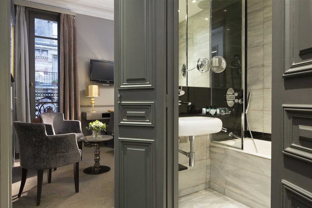 Фото Hotel Lumen Paris Louvre