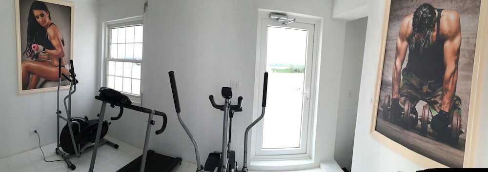 Фото Ocean West Boutique Hotel