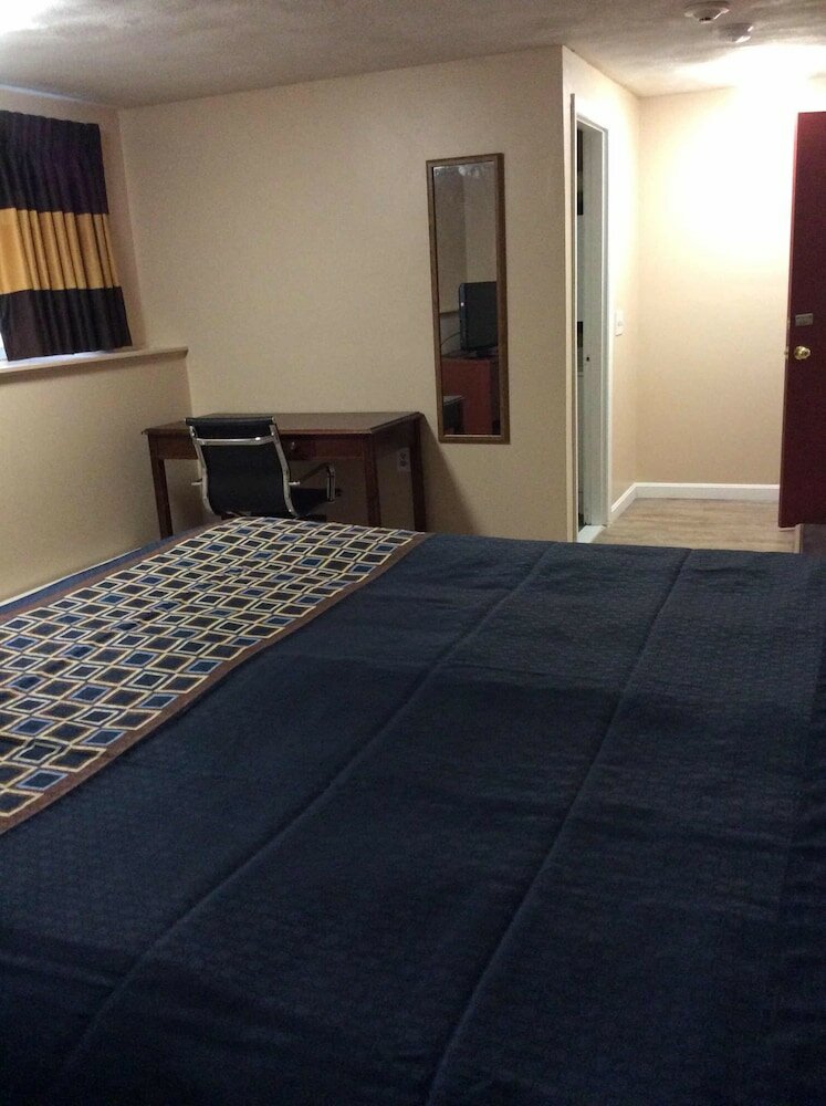 Фото Wickford Motor Inn