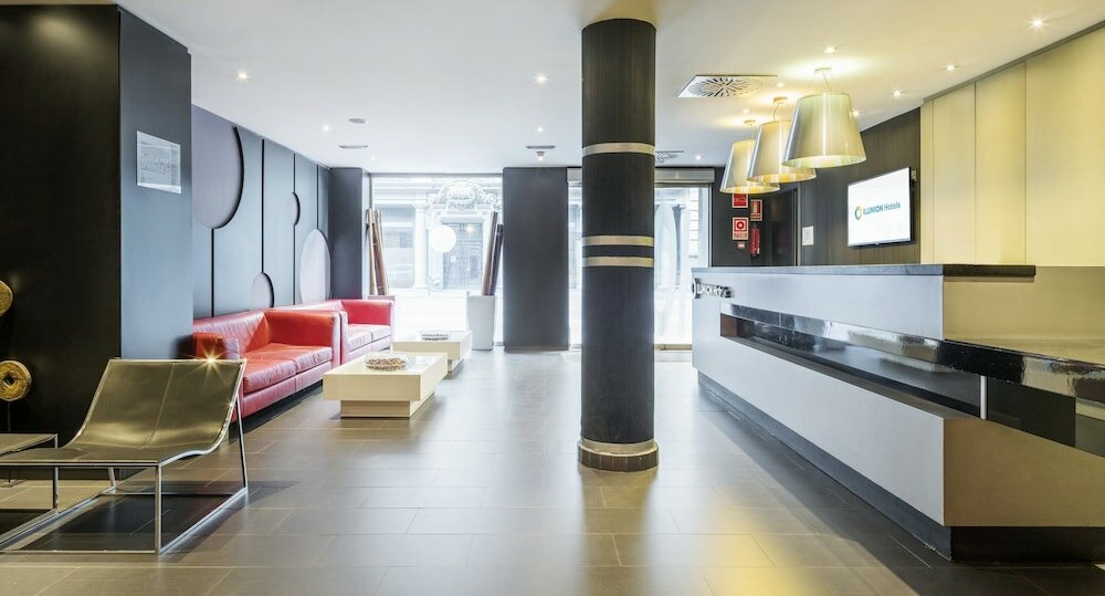 Фото Hotel Ilunion Almirante