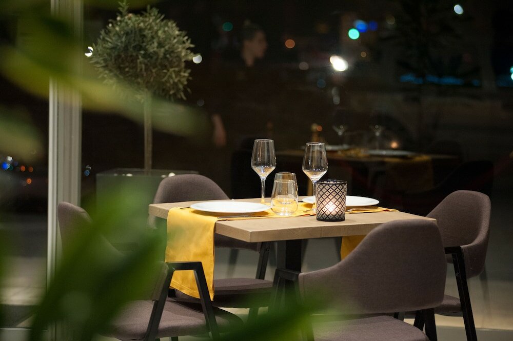 Фото B4b Athens Signature Hotel