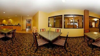 Фото Holiday Inn Express Salt Lake City South - Midvale, an Ihg Hotel