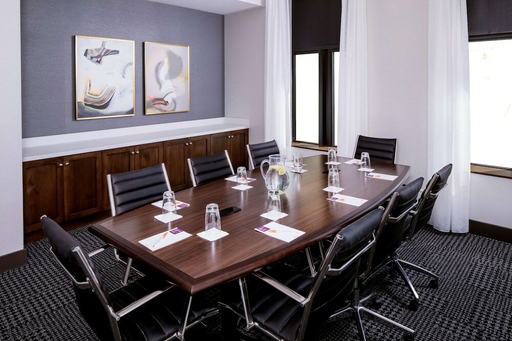 Фото Hyatt Place Mount Pleasant Towne Centre