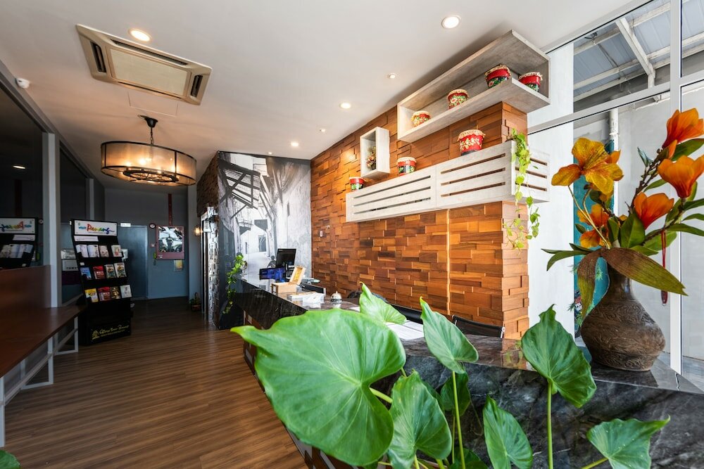 Фото Wang's Hotel Gurney Drive