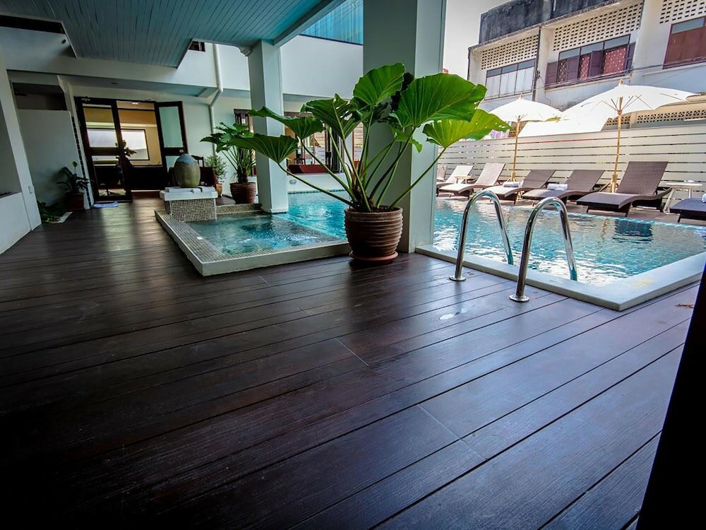 Фото Goldenbell Hotel Chiangmai