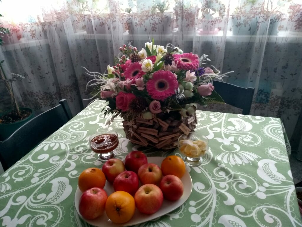 ИННА ЗУБКОВА