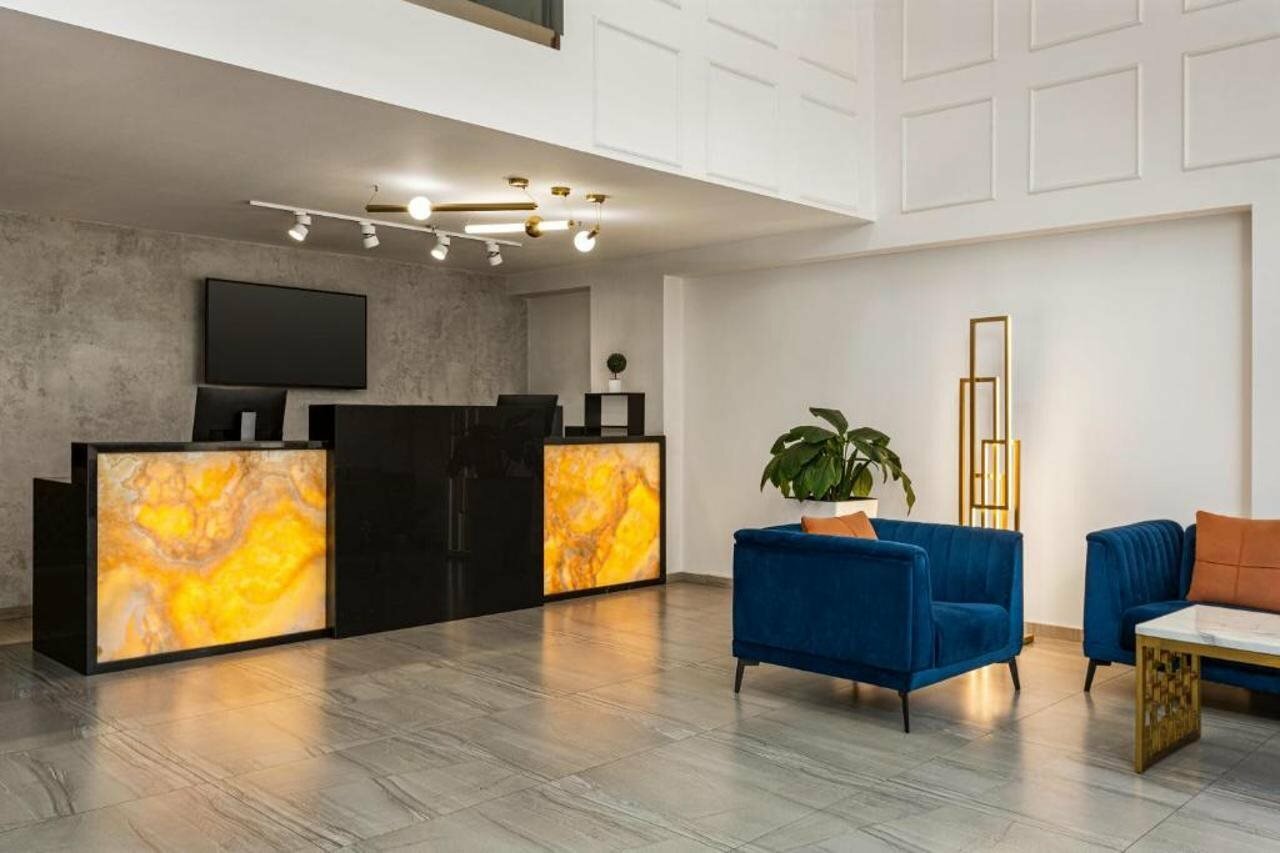 Фото Ramada by Wyndham Tbilisi Old City