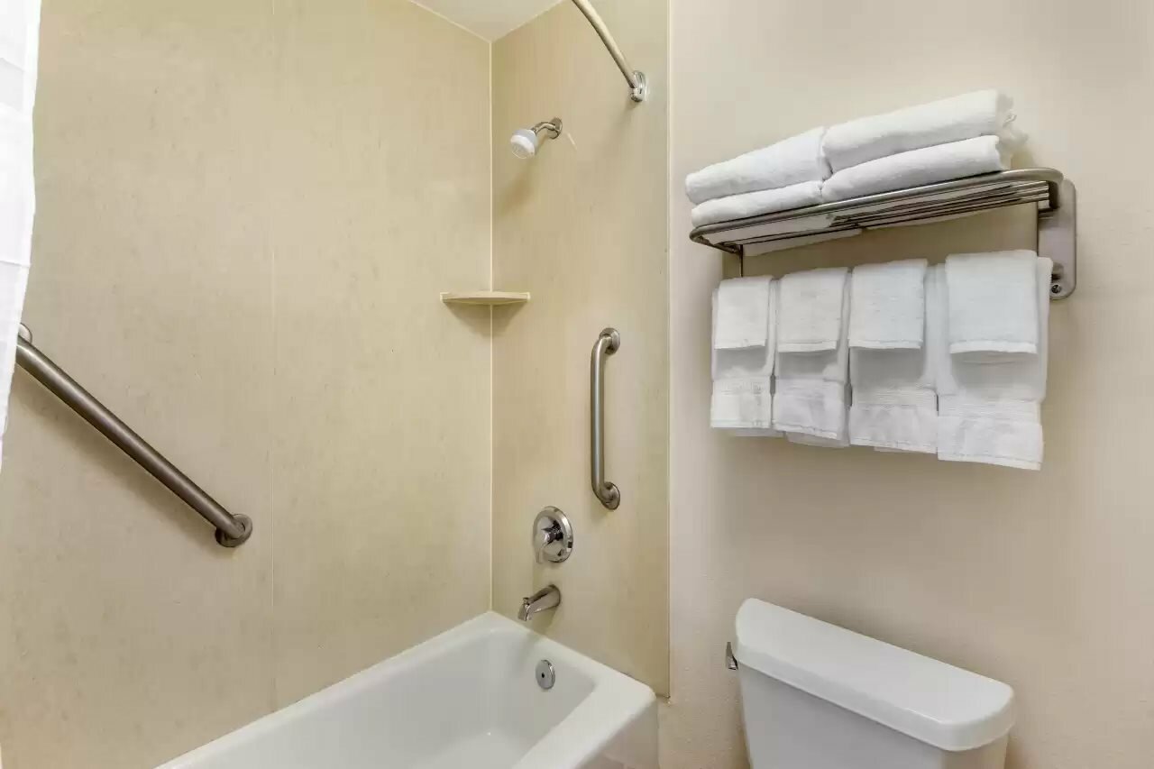 Фото Comfort Inn Los Angeles near Hollywood