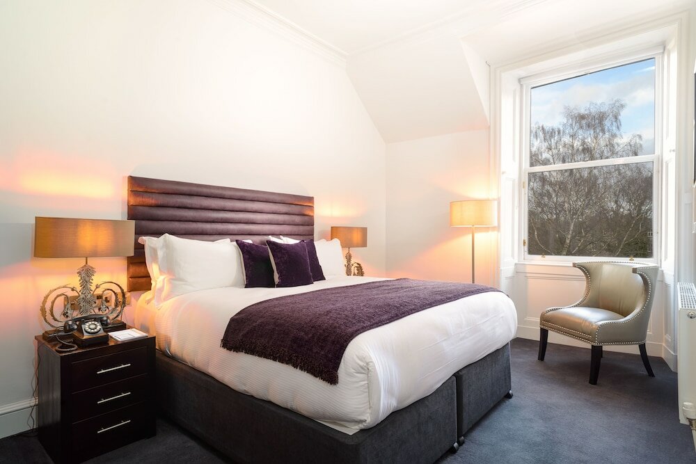 Фото Black Ivy Hotel