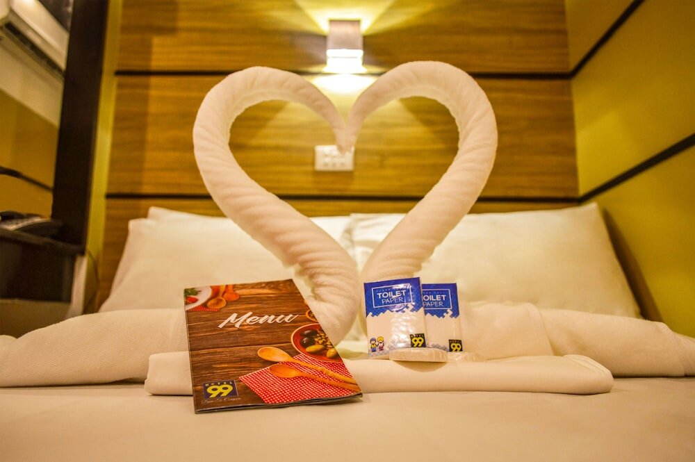 Фото Hotel 99 Cubao