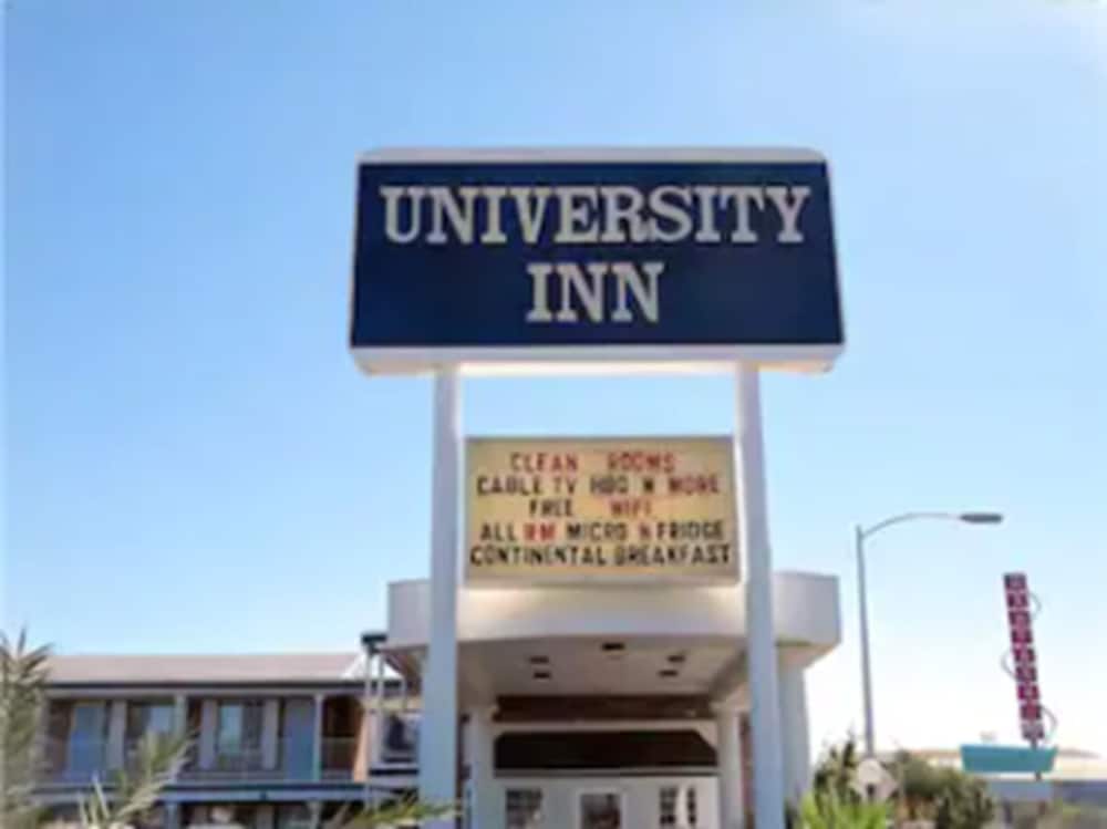 Фото University Inn