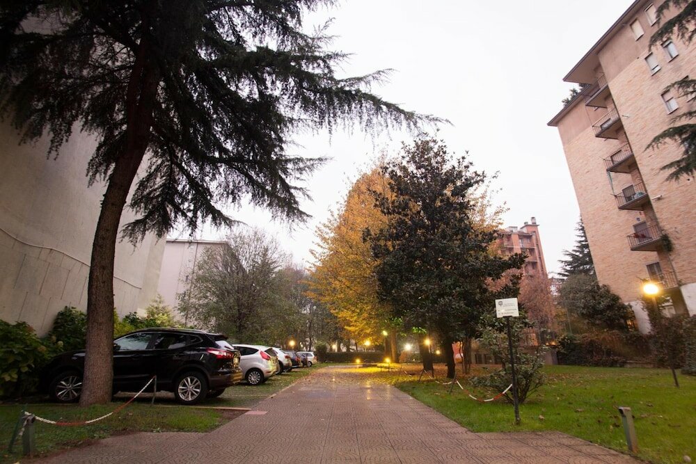 Фото iH Aparthotel Milano Argonne Park