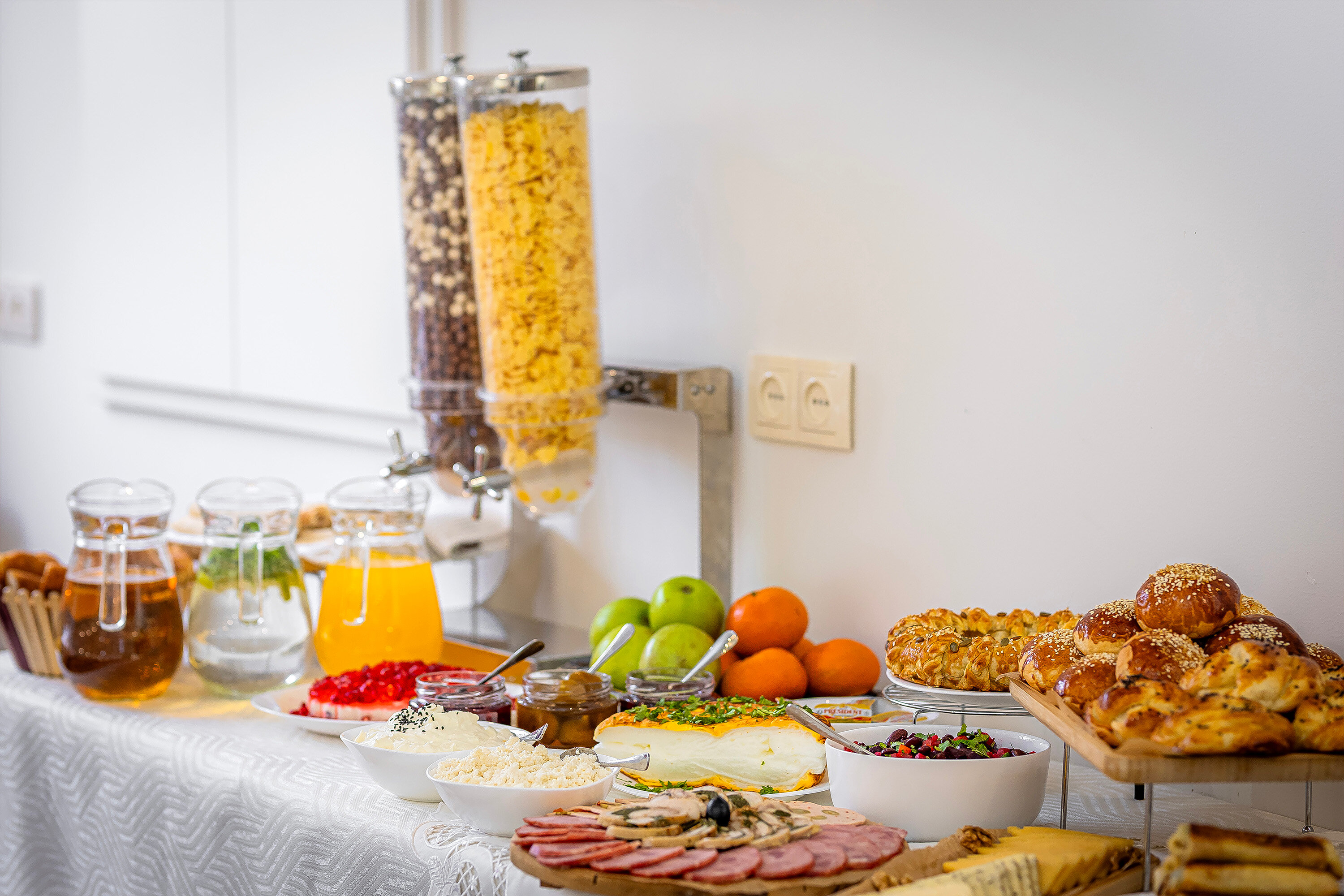 Фото Taniqinn Dilijan Hotel