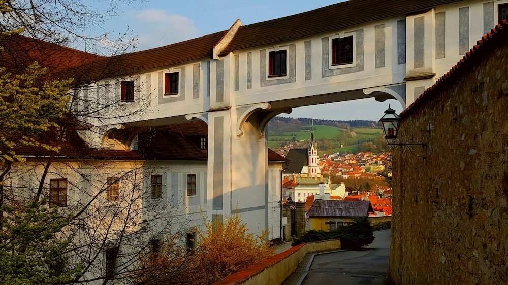 Фото Castle View Apartments