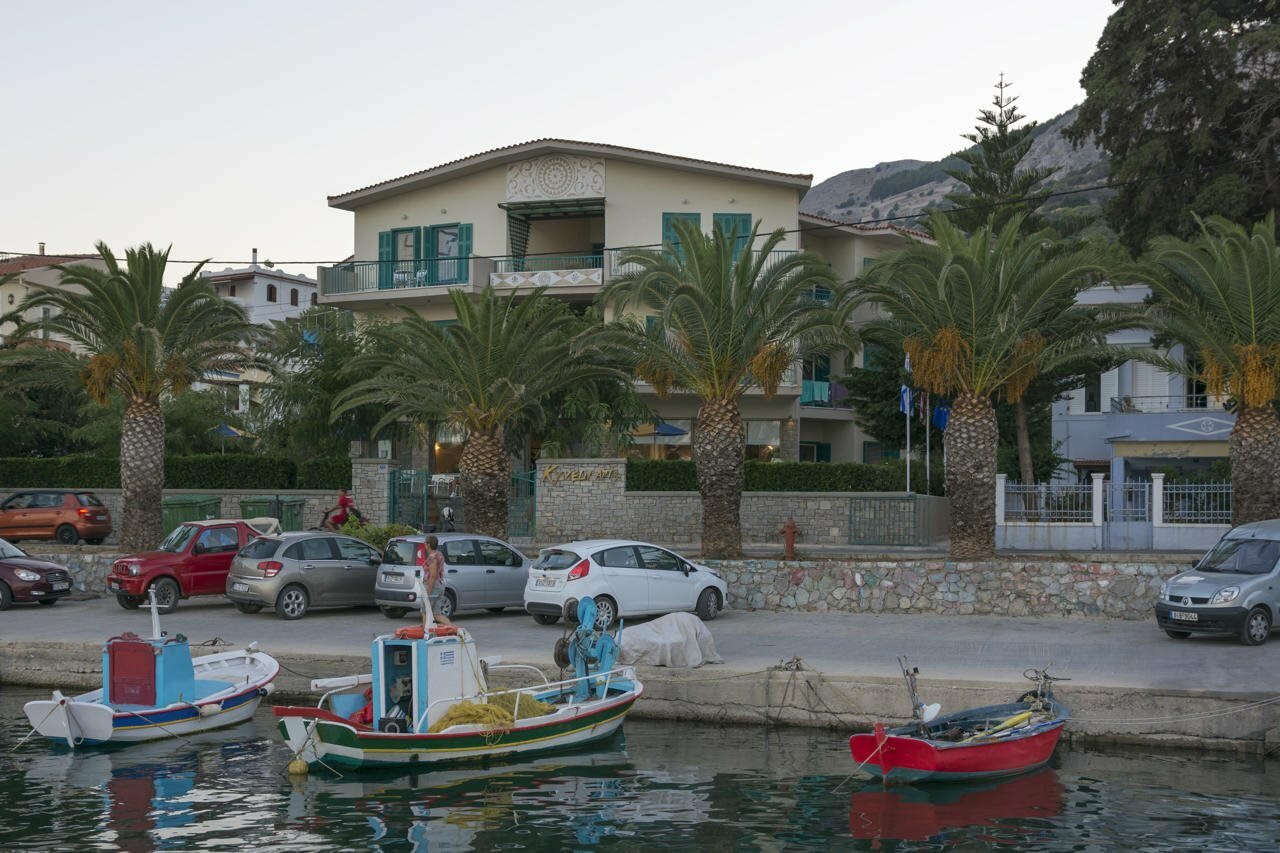 Фото Kyveli Apartments