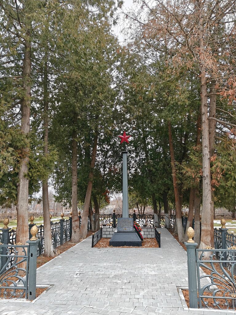 Memorial plaque, foundation stone Солдатам, сержантам и офицерам погибшим в боях с немецко-фашистскими захватчиками, Tula, photo