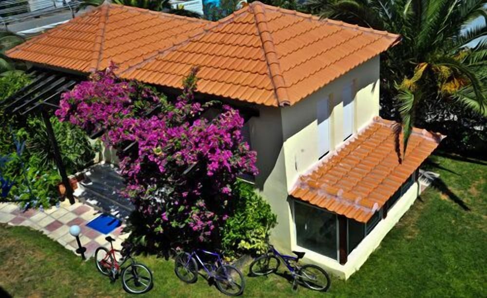 Фото Kapsohora Inn