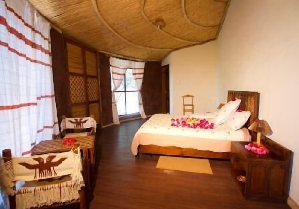 Фото Lal Hotel and SPA