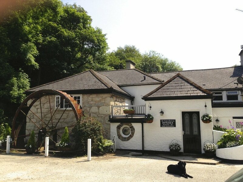Гостиница The Waterwheel Inn