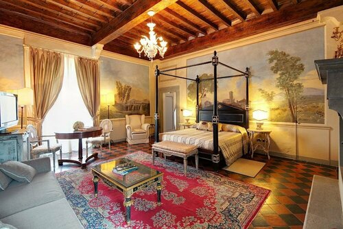 Гостиница Relais Villa il Sasso - Bed & x26; Breakfast в Баньо-а-Риполи