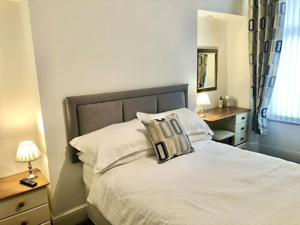 Фото Edgcumbe Guest House