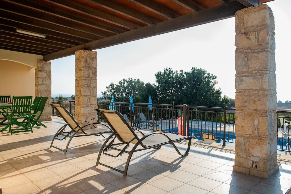 Фото Adonis Villa