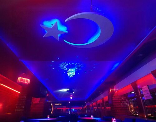 Bar, pub Kardesler Pub, Odemis, photo