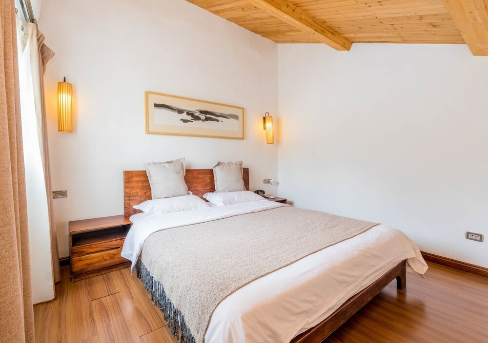 Фото Shui Yun Ju Hotel Resort