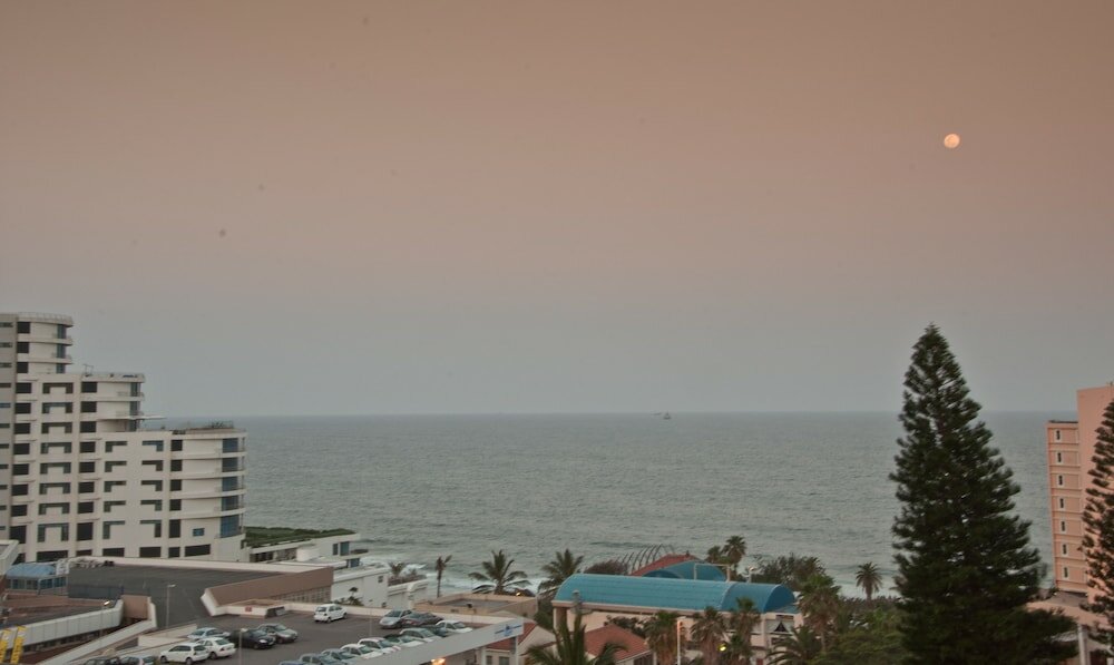 Фото 506 Lighthouse Mall