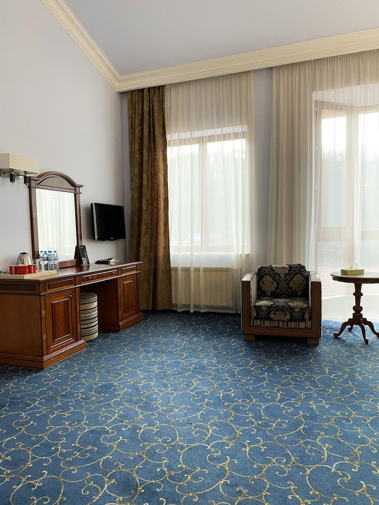 Фото Отель Россия