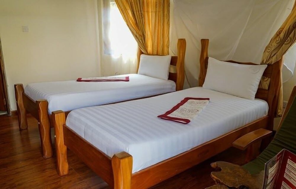 Фото Wagga Resort Hotel