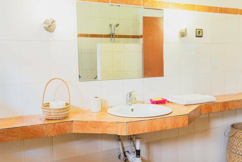 Гостиница Aparthotel Jardin Tropical в Бурунди