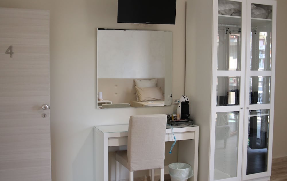 Фото Michelangelo Home B&b