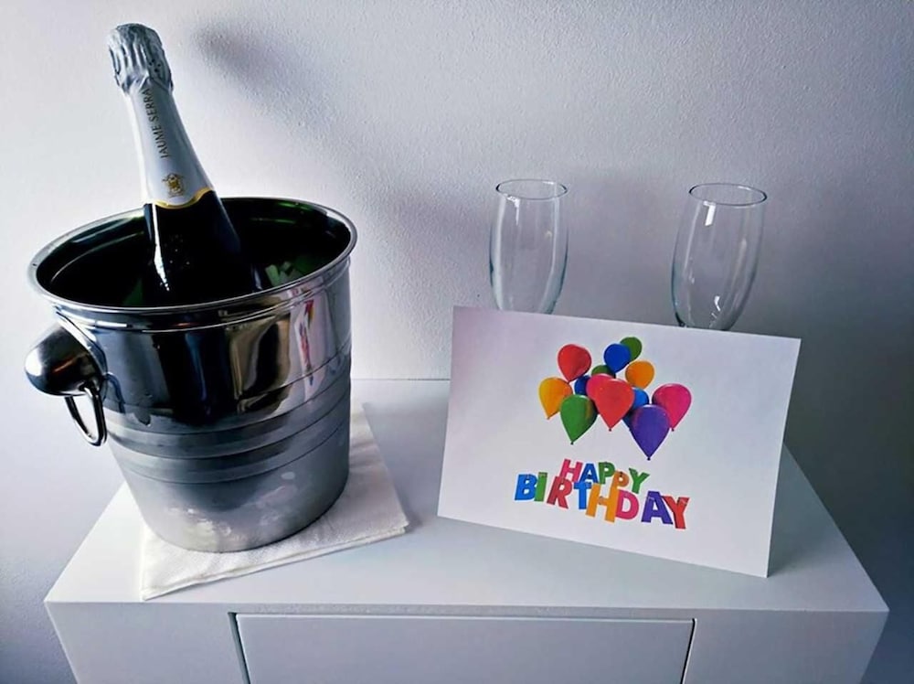 Фото Lucero 12 Marbella Hostal Boutique