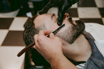 Поддубный (Geroev Avenue, 31), barber shop