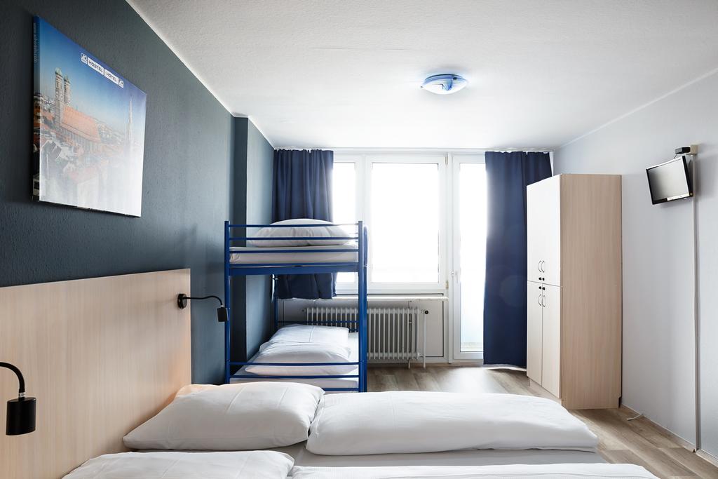 Фото A&o München Hackerbrücke