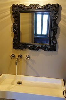 Фото Apeiros Chora