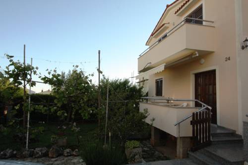 Фото Apartments Lorencin