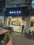 Global Boots (Gulberg 3, Gulberg 3 Area Commercial, Al Fateh Lane, 44), shoe store