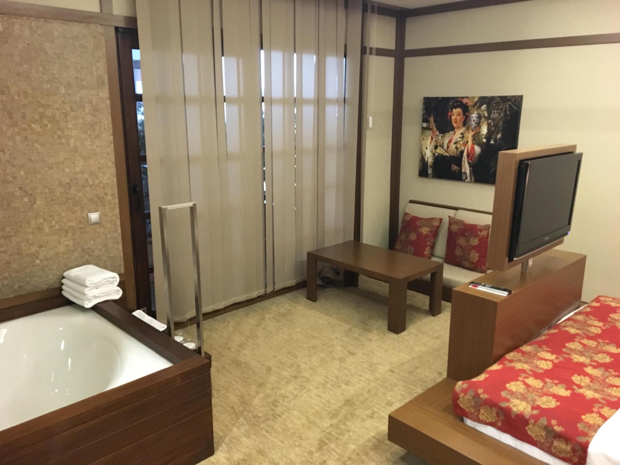 Фото Ramada by Wyndham Podgorica