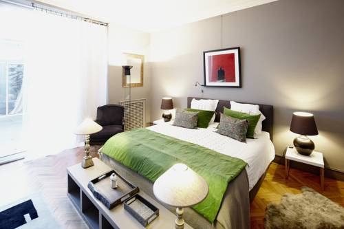 Фото Patio de l'Intendance