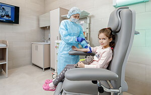 Медси (Michurinsky Avenue No:56с1, Moscow), tıp merkezleri ve klinikler  Moskova'dan