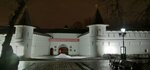 Главные ворота (Andronyevskaya Square, 10), atracción