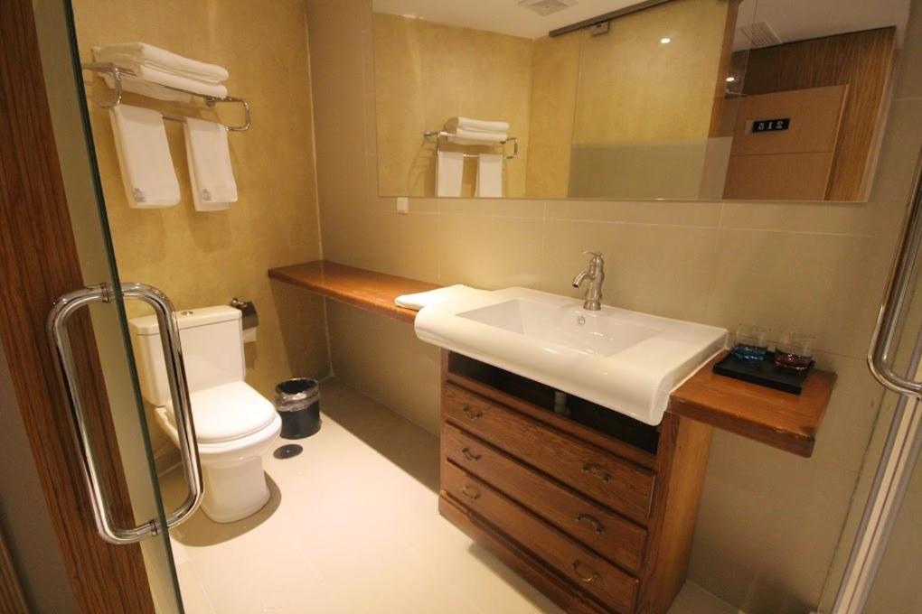 Фото Hotel Menoir Dorsett