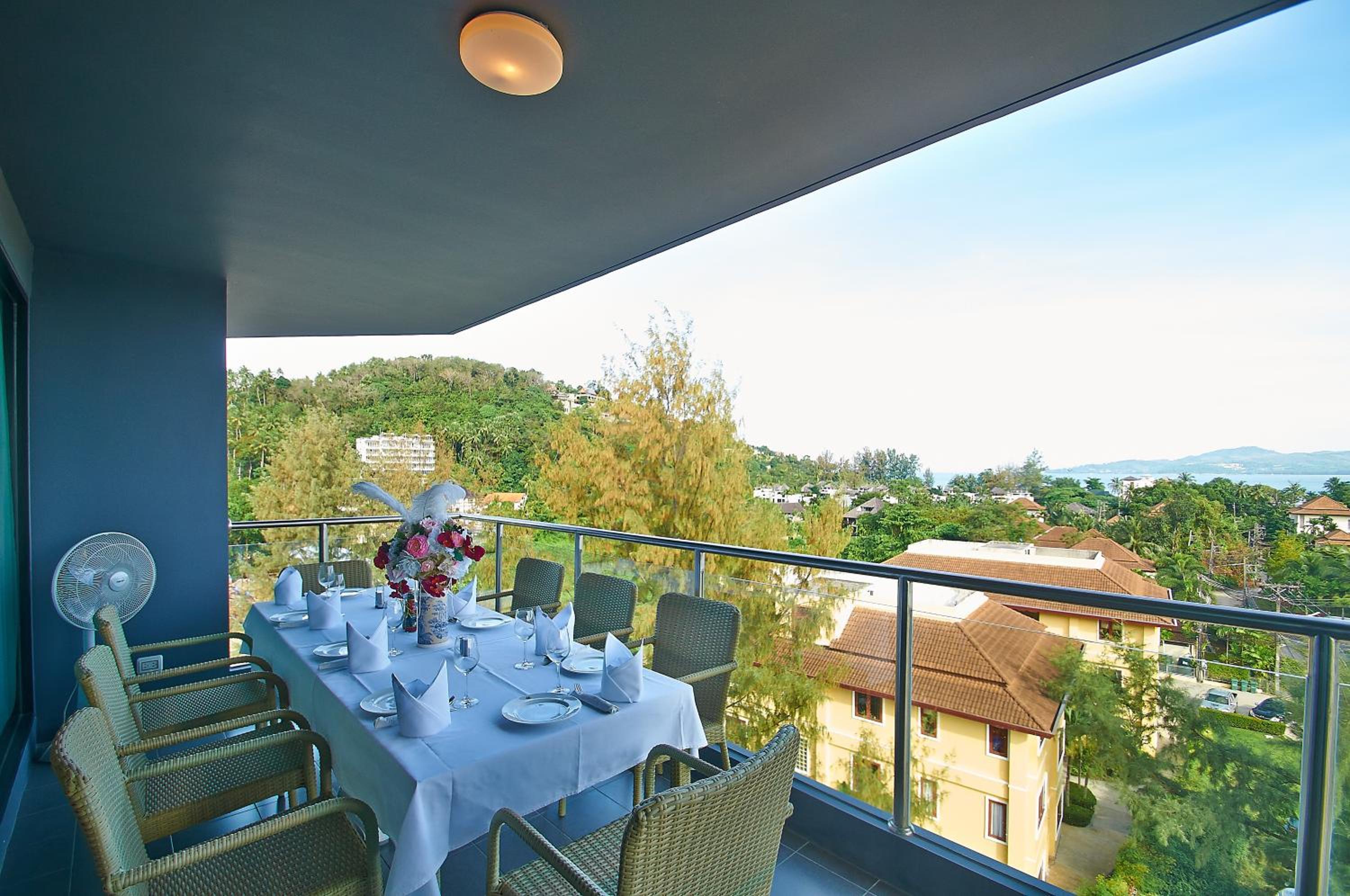 Фото 6th Avenue Surin Beach