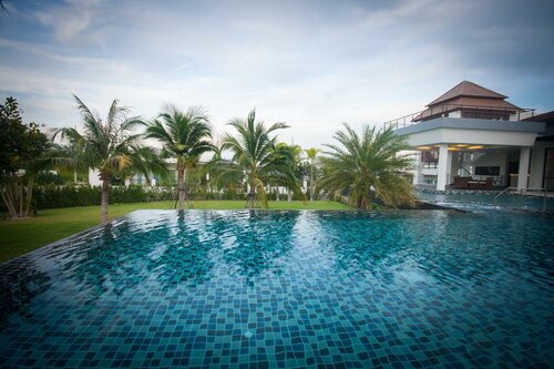 Гостиница Luxury House in Hua Hin