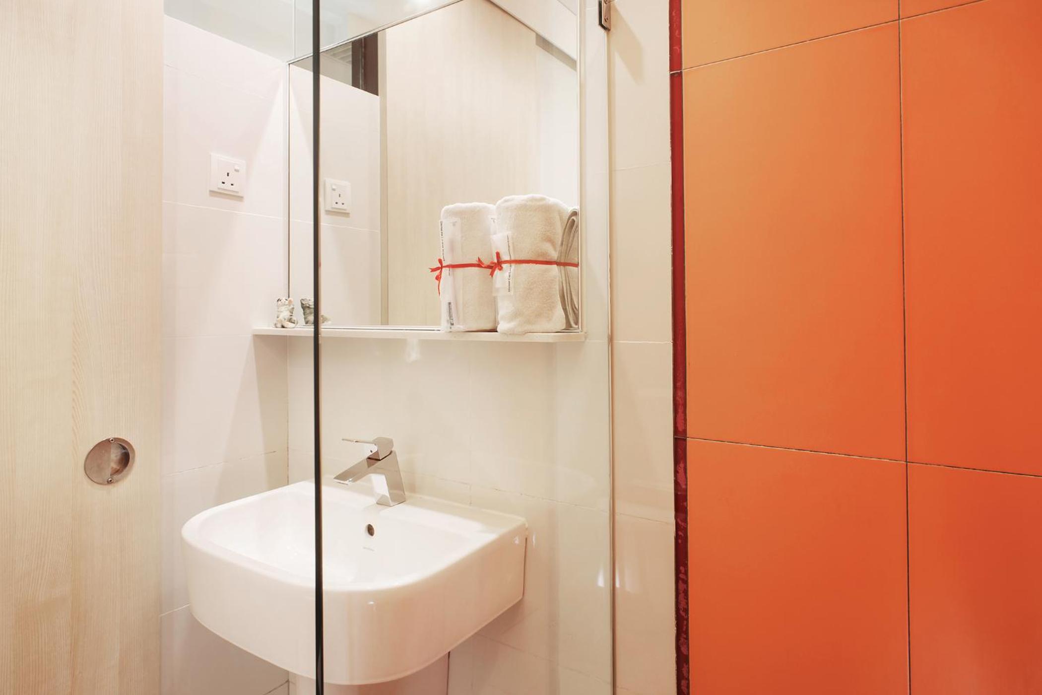 Фото Heliconia Hotel