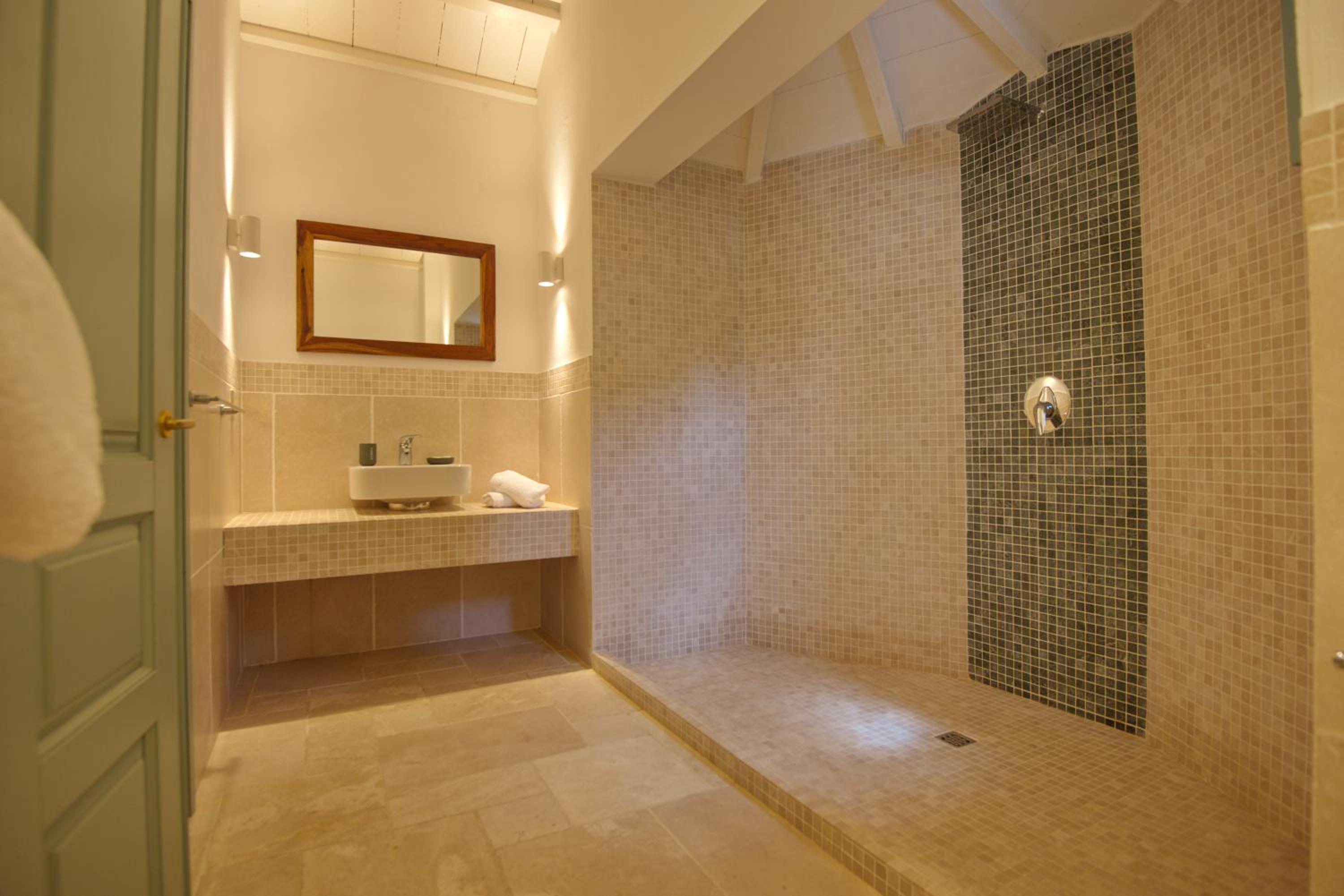 Фото Aquilo Villa