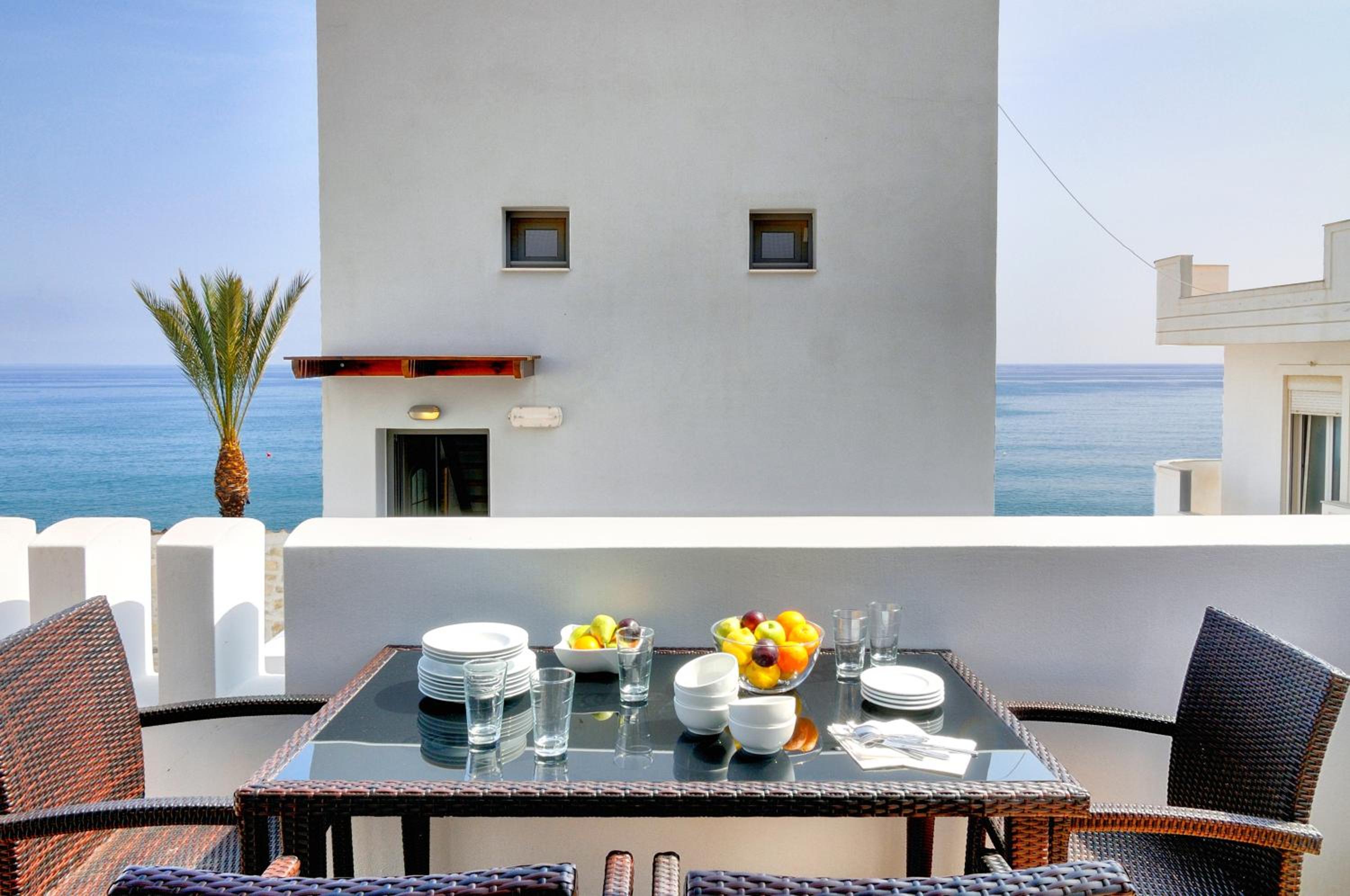 Фото Myrtos Mare Suites