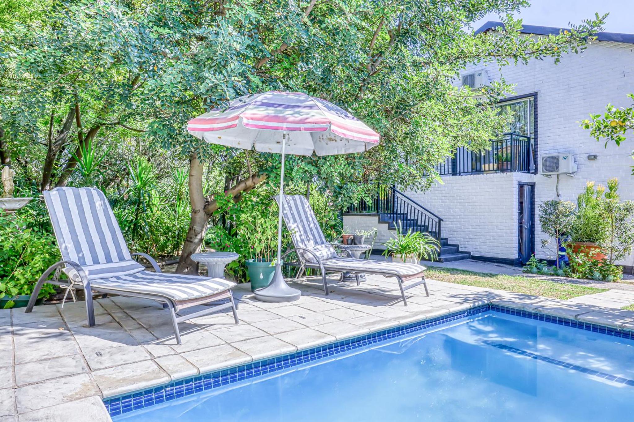 Фото Bedford Manor